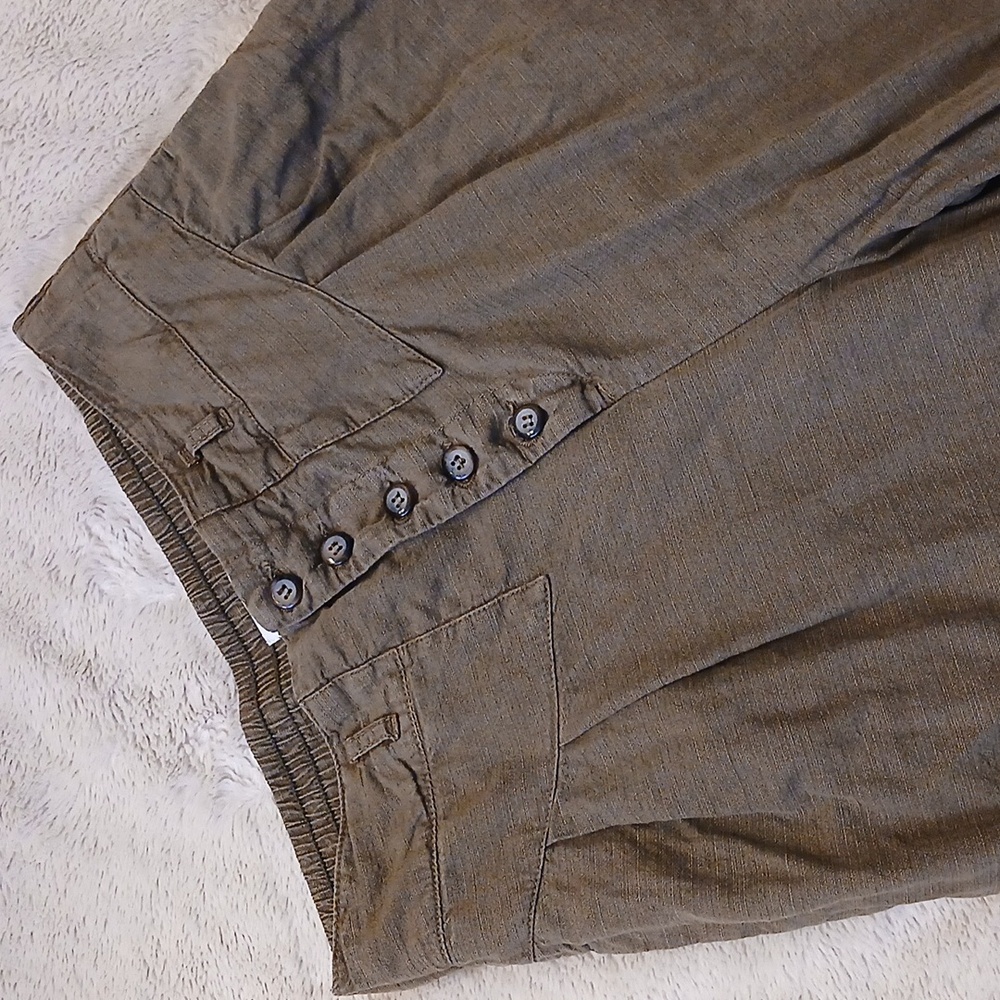 Anthropologie High Waisted Flowy Capri Pants - Picture 2 of 5